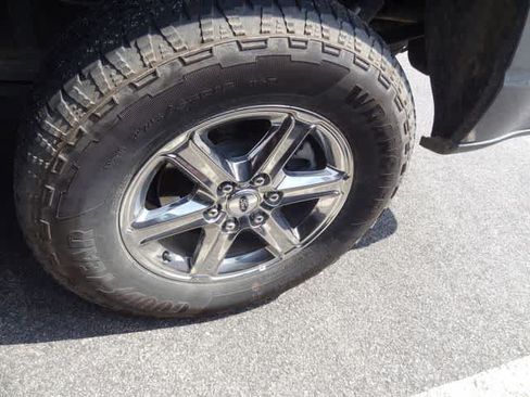 Used 2025 Ford F150 XLT w/ Equipment Group 301A Standard AWD/4WD image 21