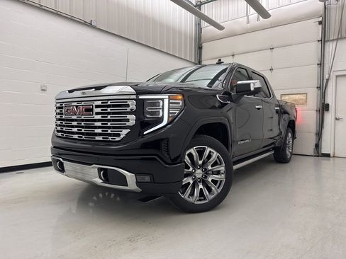 New 2026 GMC Sierra 1500 Denali image 3