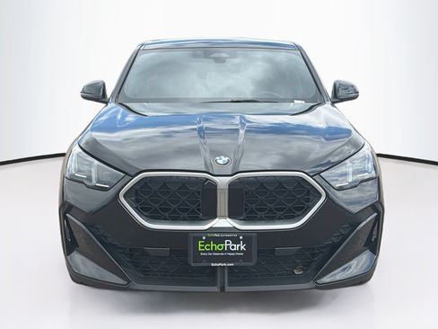 Used 2026 BMW X2 xDrive28i AWD/4WD image 2