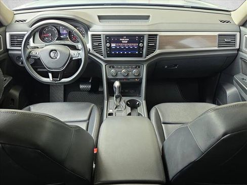 Used 2019 Volkswagen Atlas SE FWD image 17
