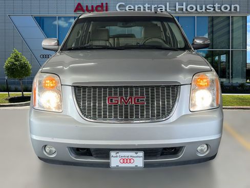 Used 2013 GMC Yukon XL SLT image 6