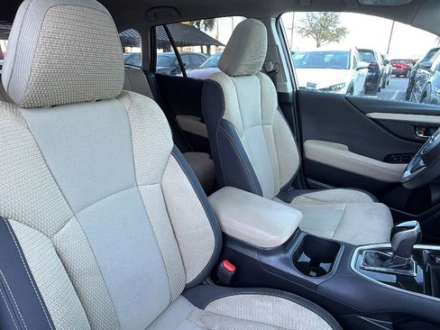 Used 2021 Subaru Outback Premium image 38