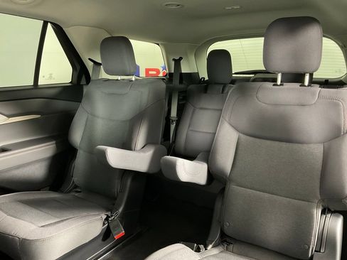 Certified 2026 Ford Explorer Active RWD image 16