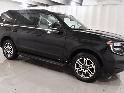 New 2026 Ford Expedition Active AWD/4WD image 5