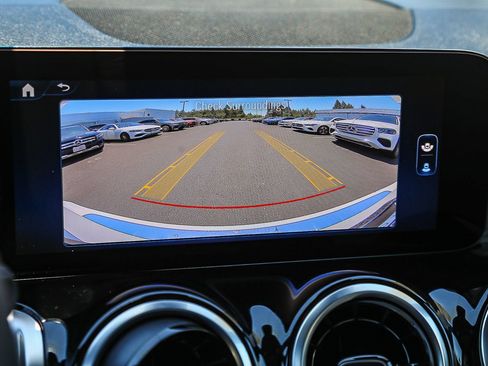 Certified 2026 Mercedes-Benz GLB 250 image 22