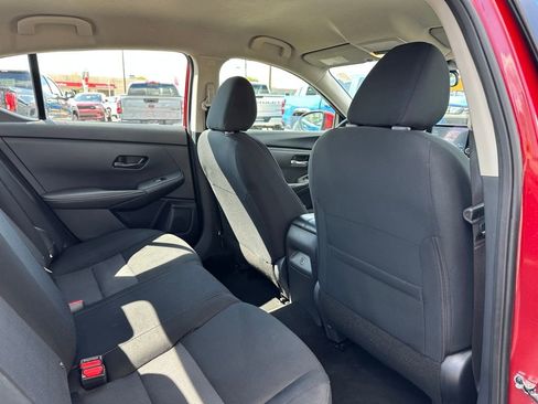 Used 2024 Nissan Sentra SV FWD image 15