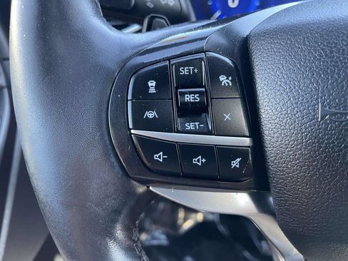 Used 2020 Ford Explorer Platinum AWD/4WD image 32
