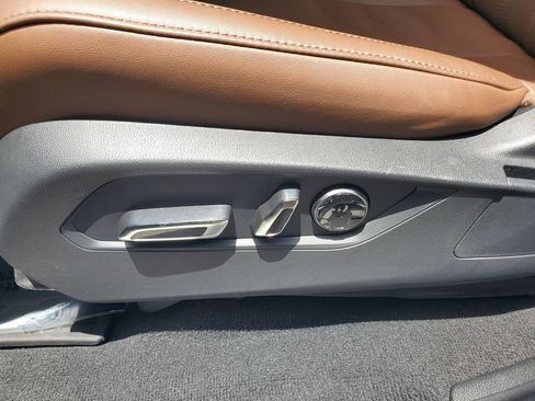 Certified 2025 Acura MDX FWD w/ Technology Package image 19
