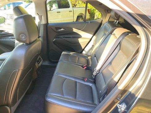 Used 2020 Chevrolet Equinox Premier FWD image 9