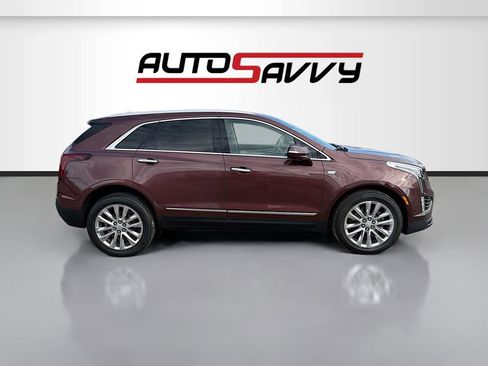 Used 2022 Cadillac XT5 Premium Luxury w/ Technology Package AWD/4WD image 8