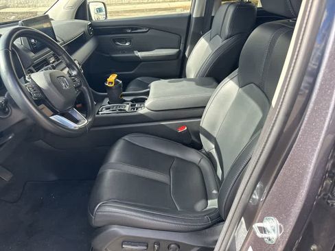 Used 2023 Honda Pilot Touring image 20