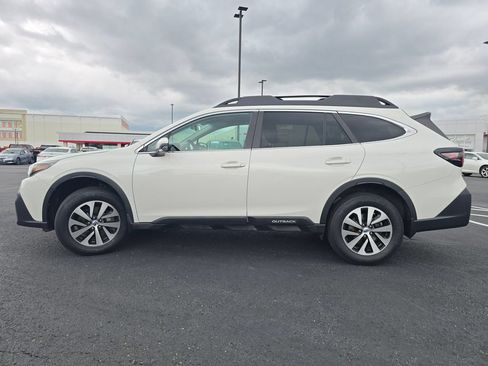 Used 2020 Subaru Outback Premium AWD/4WD image 13