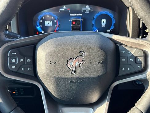 Used 2025 Ford Bronco Badlands AWD/4WD image 25