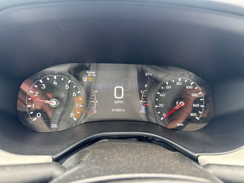 Used 2025 Jeep Compass Limited AWD/4WD image 17