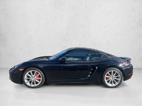 Used 2024 Porsche 718 Cayman S image 9