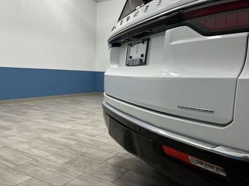 Used 2024 Jeep Wagoneer Series III w/ Convenience Group I image 37
