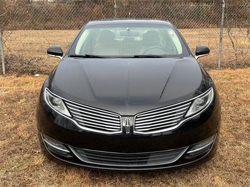 Used 2015 Lincoln MKZ Base w/ Equipment Group 102A Reserve image 3