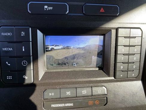Used 2022 Ford F250 XL w/ STX Appearance Package RWD image 18