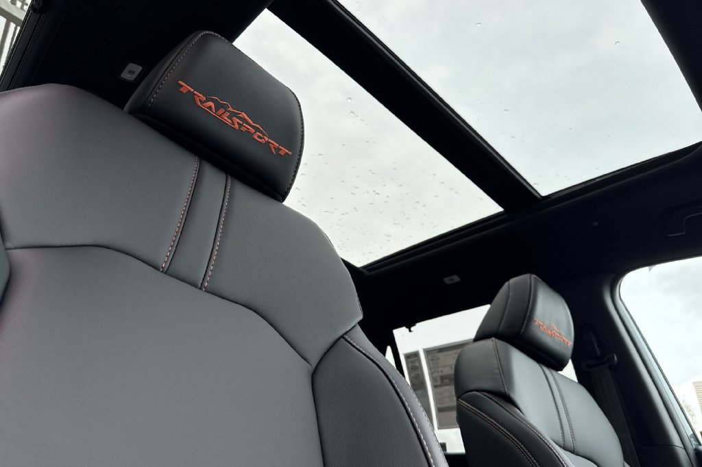 New 2026 Honda Pilot TrailSport image 21