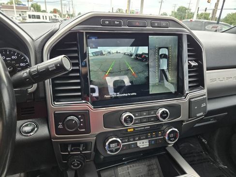 Used 2022 Ford F250 Platinum AWD/4WD image 11