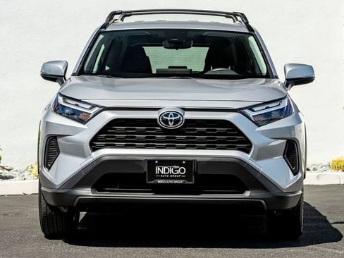 Used 2025 Toyota RAV4 LE AWD/4WD image 3