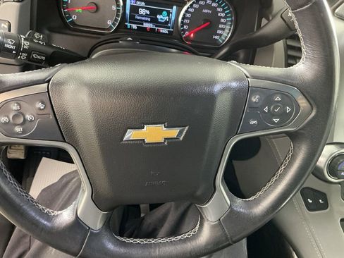 Used 2020 Chevrolet Tahoe LT w/ Off-Road Package AWD/4WD image 20
