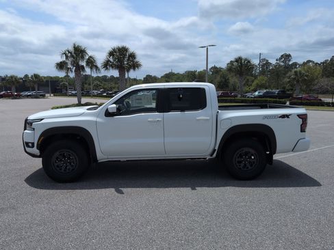 New 2026 Nissan Frontier PRO-4X AWD/4WD image 8