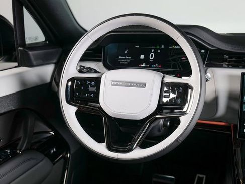 New 2026 Land Rover Range Rover Sport Dynamic SE AWD/4WD image 11