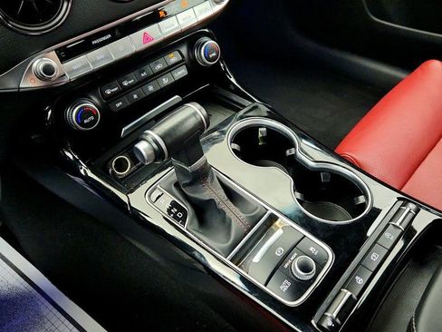 Used 2022 Kia Stinger GT-Line w/ Sun & Sound Package image 17