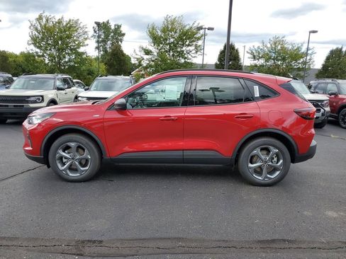 New 2025 Ford Escape ST-Line image 33