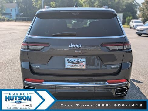 New 2025 Jeep Grand Cherokee L Overland w/ Advanced Protech Group III image 8