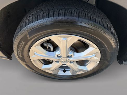 Used 2024 Honda HR-V LX image 9
