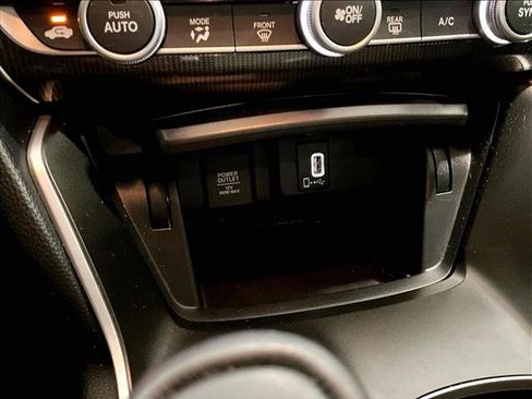 Used 2019 Honda Accord Sport image 26