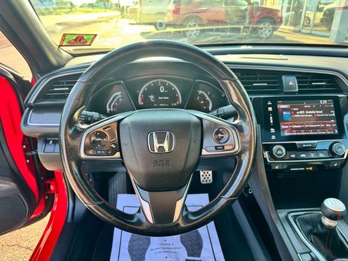 Used 2018 Honda Civic Si image 13
