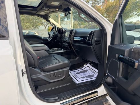 Used 2021 Ford F250 Lariat image 32