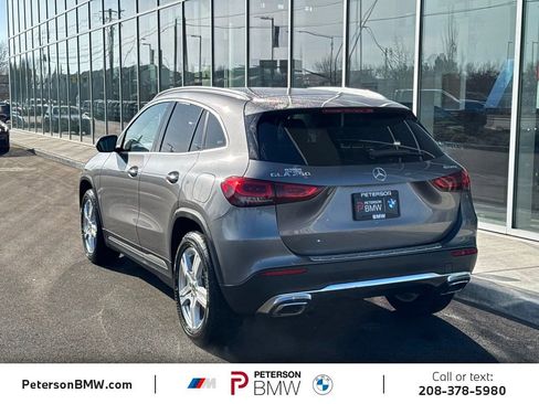 Used 2021 Mercedes-Benz GLA 250 4MATIC image 4