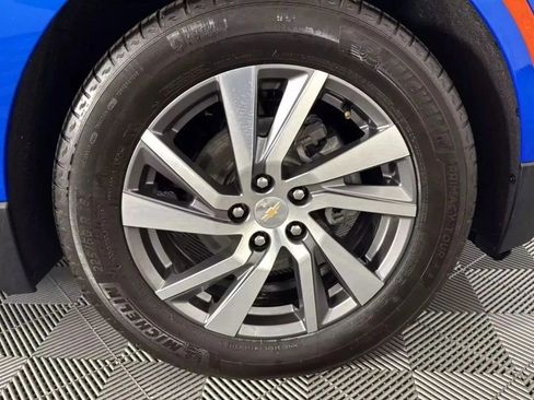 Used 2024 Chevrolet Equinox LT image 47