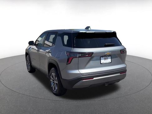 Used 2025 Chevrolet Equinox LT FWD image 9