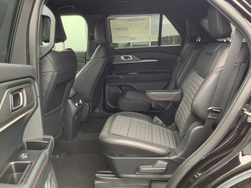 New 2026 Ford Explorer ST-Line AWD/4WD image 12