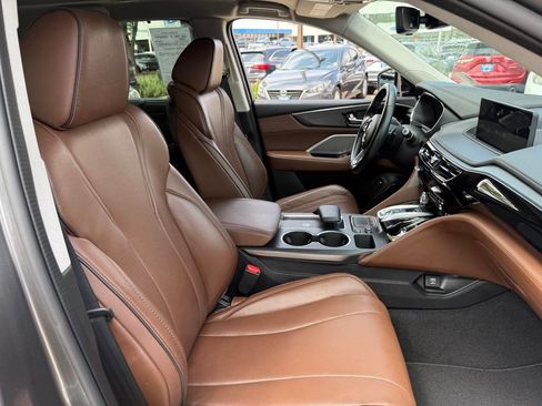 Used 2022 Acura MDX SH-AWD w/ Advance Package image 17