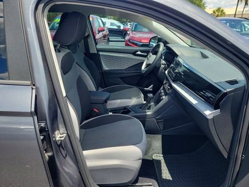 Used 2022 Volkswagen Taos S FWD image 8