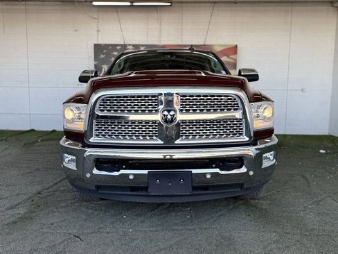 Used 2018 RAM 2500 Laramie image 9