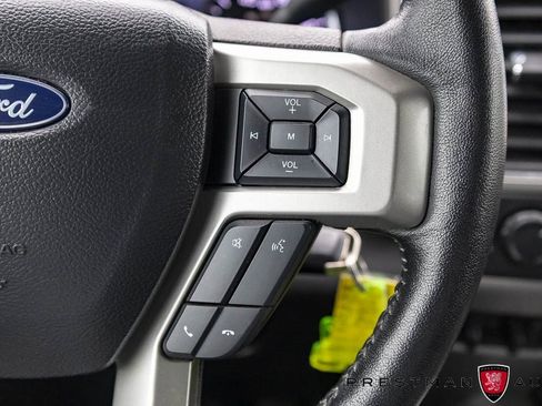 Used 2019 Ford F250 Lariat w/ Lariat Value Package image 28