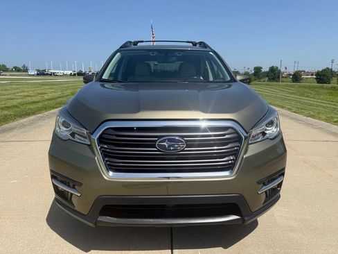 Used 2022 Subaru Ascent Limited w/ Technology Package AWD/4WD image 11