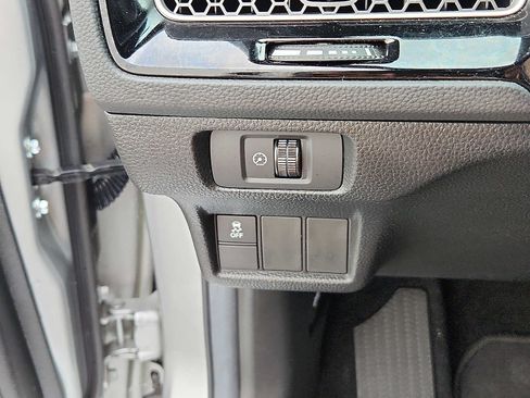 Used 2025 Honda Civic Sport image 25