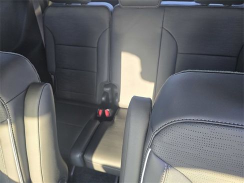 New 2026 Buick Enclave Sport Touring w/ Power Package image 9