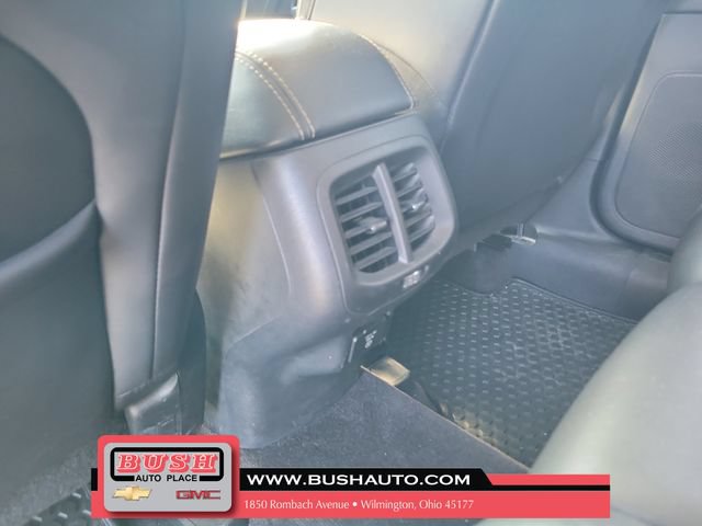 Used 2018 Jeep Cherokee Latitude Plus w/ Comfort/Convenience Group AWD/4WD image 12
