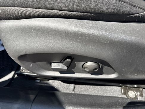 New 2025 Jeep Compass Latitude w/ Convenience Group image 19