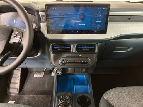 New 2026 Ford Maverick XLT image 27