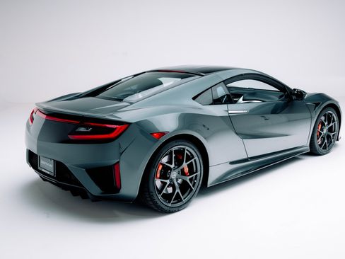 Used 2017 Acura NSX image 22
